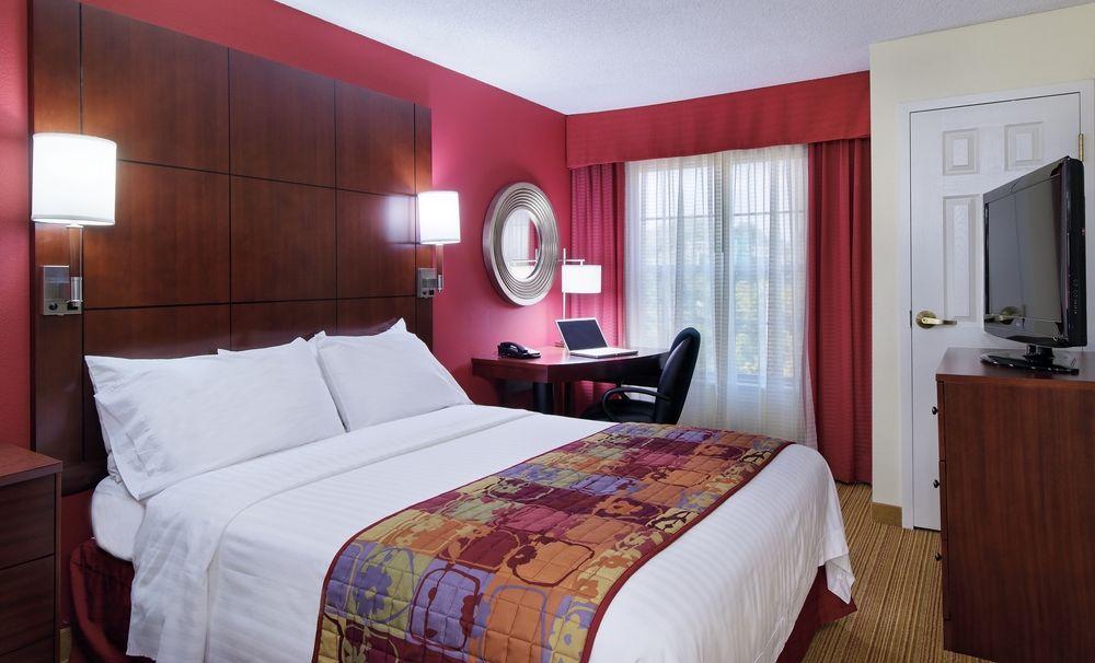 Residence Inn Knoxville Cedar Bluff Екстер'єр фото