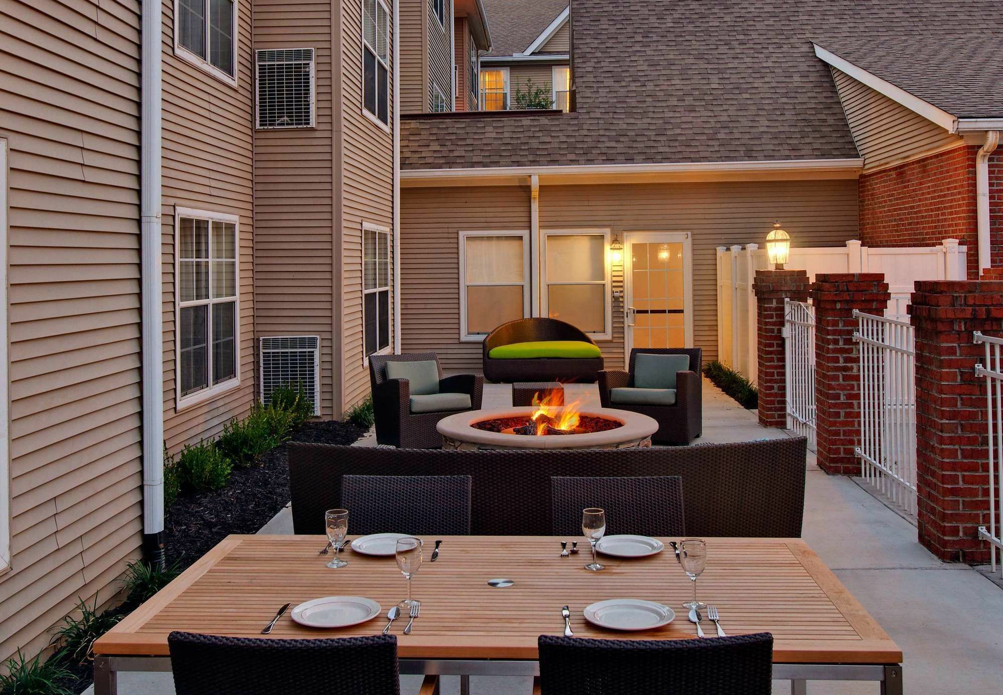 Residence Inn Knoxville Cedar Bluff Екстер'єр фото